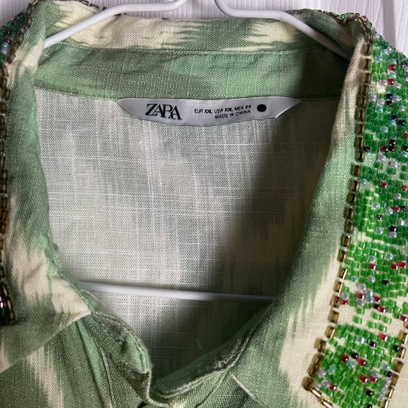 Zara Green and White Beaded Collar Blouse - Picture 5 of 8